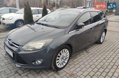 Универсал Ford Focus 2014 в 