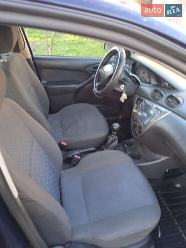 Универсал Ford Focus 2003 в Новомосковске
