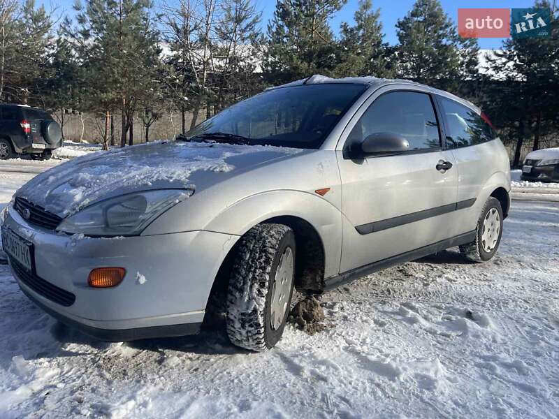 Хетчбек Ford Focus 2001 в Львові