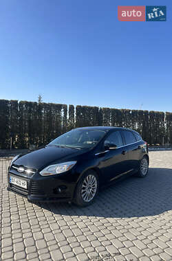 Хэтчбек Ford Focus 2011 в Дунаевцах