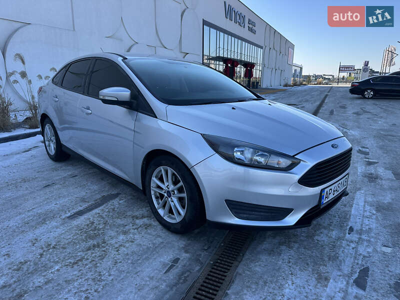Седан Ford Focus 2015 в Луцке