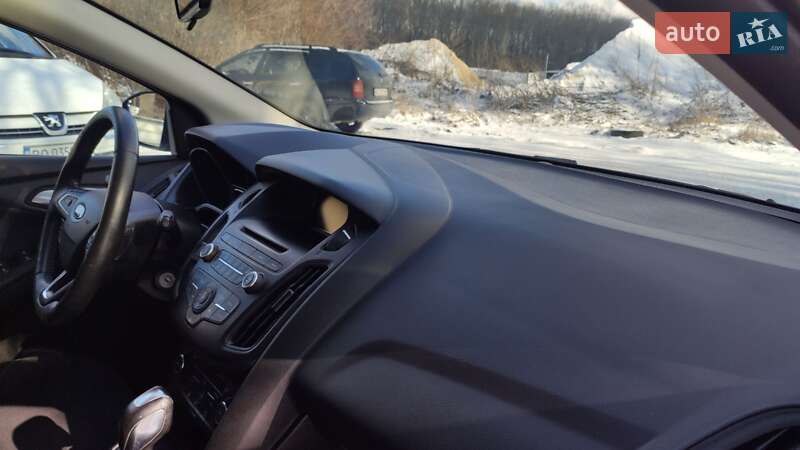 Хетчбек Ford Focus 2016 в Тернополі