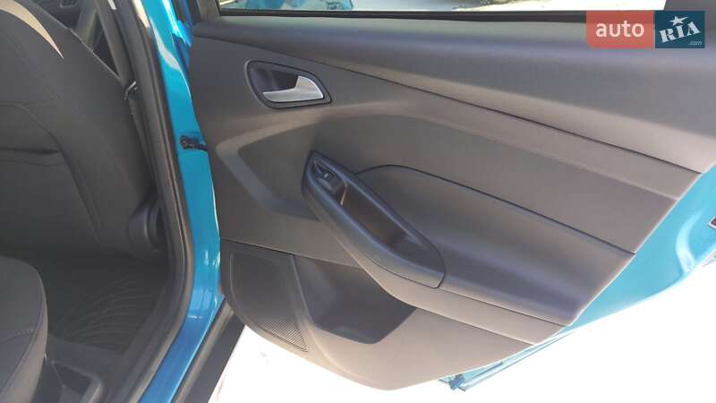 Хетчбек Ford Focus 2016 в Тернополі