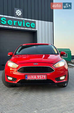 Универсал Ford Focus 2015 в 