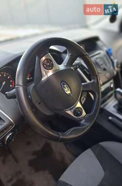 Универсал Ford Focus 2013 в 