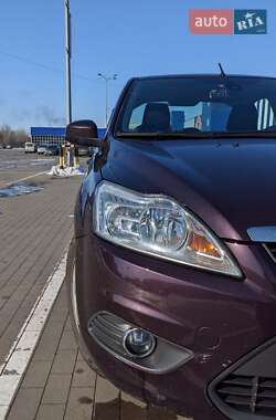 Седан Ford Focus 2008 в 