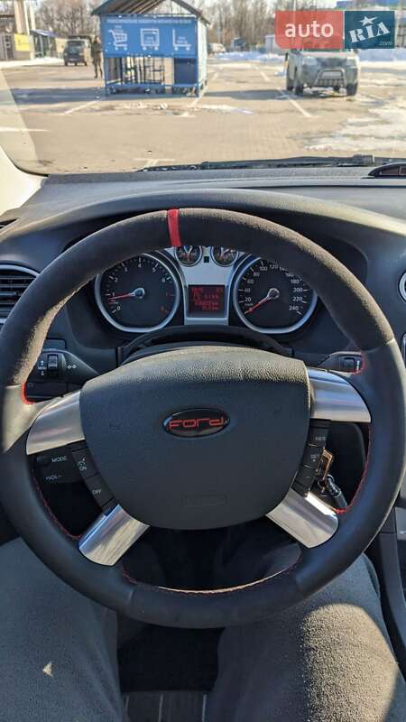 Седан Ford Focus 2008 в Кременчуці