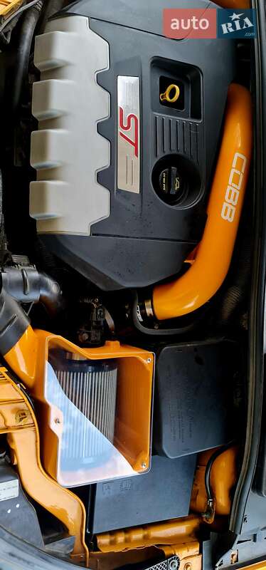 Хэтчбек Ford Focus 2013 в Киеве фото 22 Хэтчбек Ford Focus 2013 в Киеве