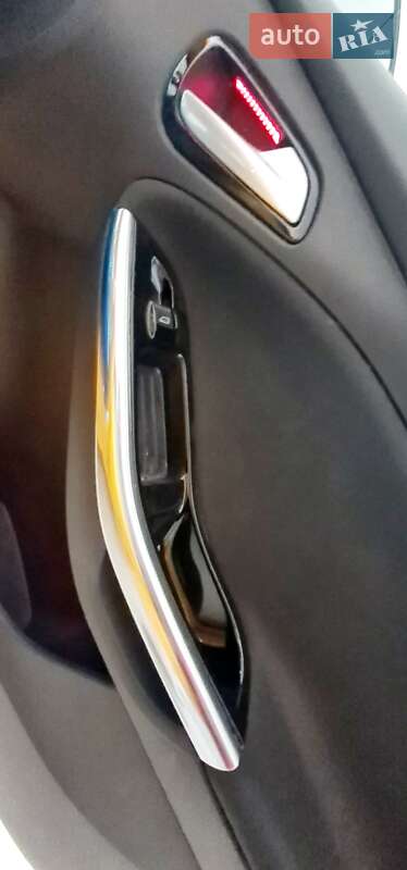 Хэтчбек Ford Focus 2013 в Киеве фото 44 Хэтчбек Ford Focus 2013 в Киеве