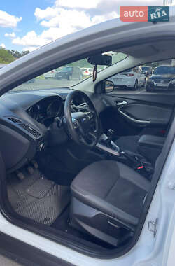 Универсал Ford Focus 2013 в 