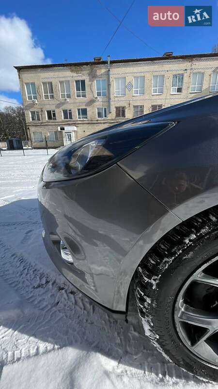 Седан Ford Focus 2013 в Киеве
