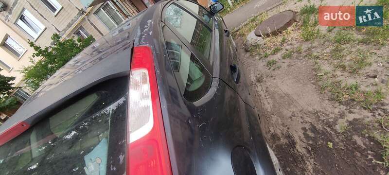 Хэтчбек Ford Focus 2007 в Киеве