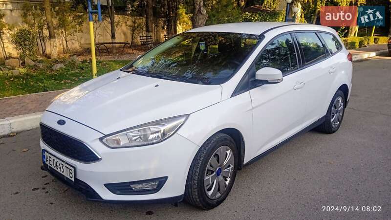 Седан Ford Focus 2017 в Запорожье фото 6 Седан Ford Focus 2017 в Запорожье