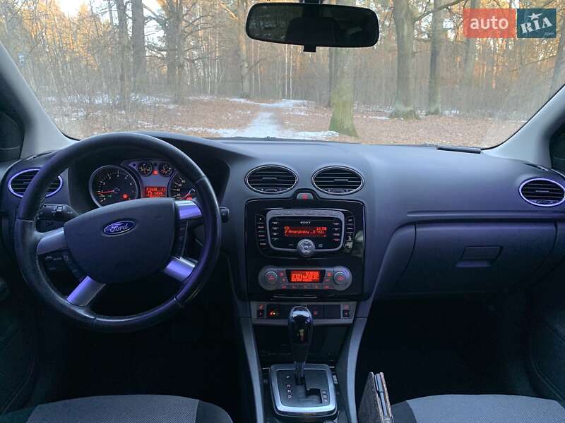 Хэтчбек Ford Focus 2010 в Глубочице фото 18 Хэтчбек Ford Focus 2010 в Глубочице