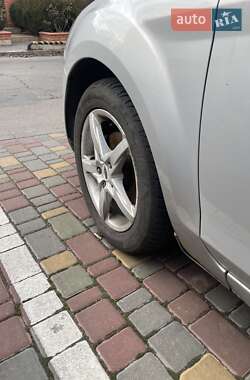 Хэтчбек Ford Focus 2010 в 