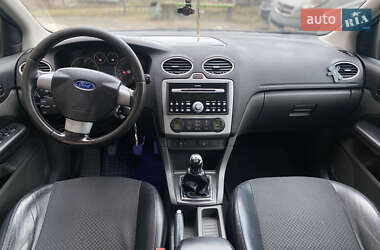 Хэтчбек Ford Focus 2006 в Виннице