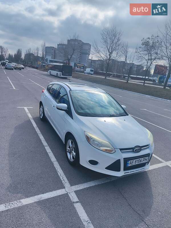 Хэтчбек Ford Focus 2014 в Каменском