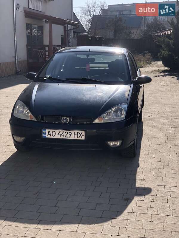 Седан Ford Focus 2004 в Мукачевому