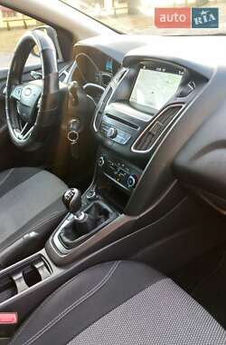 Универсал Ford Focus 2016 в 