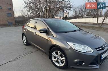 Хэтчбек Ford Focus 2014 в 
