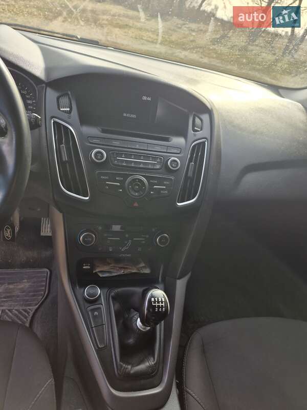 Хэтчбек Ford Focus 2017 в Чечельнике фото 10 Хэтчбек Ford Focus 2017 в Чечельнике