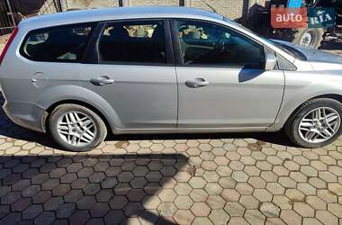 Универсал Ford Focus 2010 в 