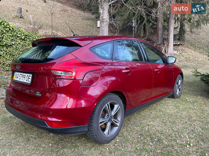 Хэтчбек Ford Focus 2016 в Киеве фото 13 Хэтчбек Ford Focus 2016 в Киеве