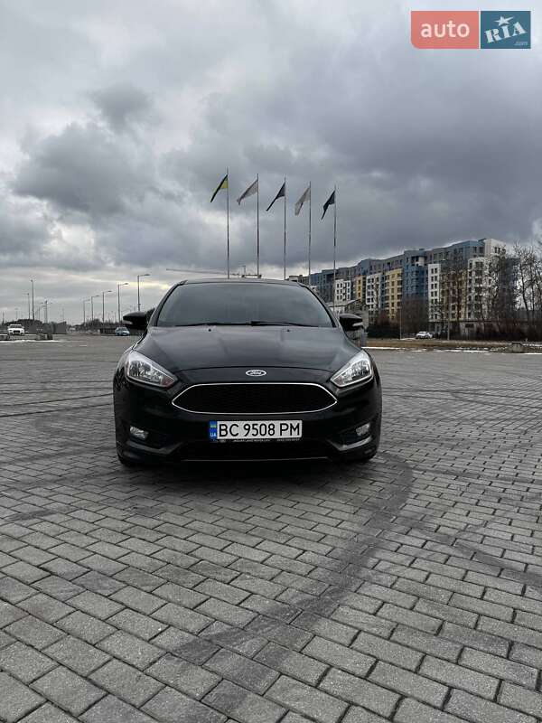 Хэтчбек Ford Focus 2015 в Львове