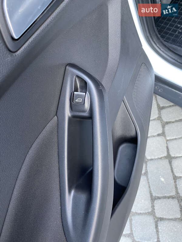 Универсал Ford Focus 2017 в Житомире фото 17 Универсал Ford Focus 2017 в Житомире