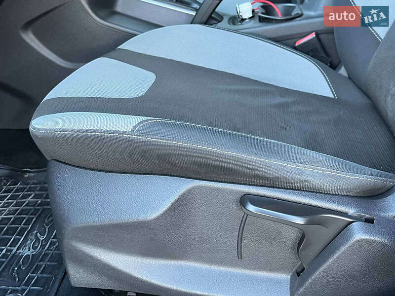 Хэтчбек Ford Focus 2013 в Львове