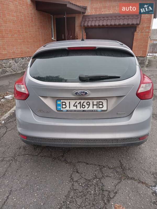 Хэтчбек Ford Focus 2013 в Полтаве