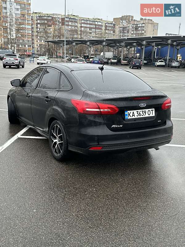 Седан Ford Focus 2017 в Киеве фото 4 Седан Ford Focus 2017 в Киеве