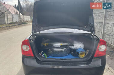 Седан Ford Focus 2010 в 
