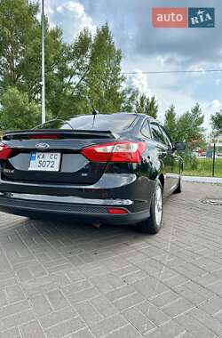 Седан Ford Focus 2014 в Києві