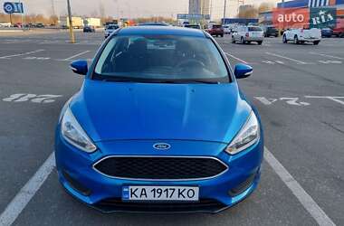 Седан Ford Focus 2016 в Киеве