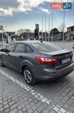 Седан Ford Focus 2013 в 