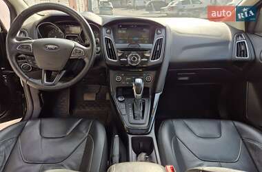 Седан Ford Focus 2016 в 