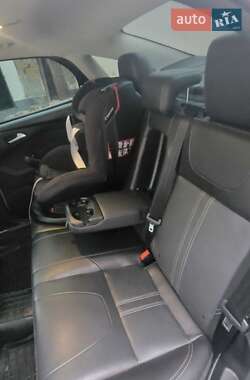 Седан Ford Focus 2014 в 
