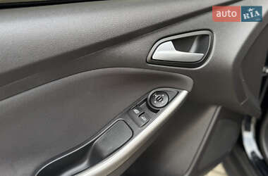 Универсал Ford Focus 2014 в 