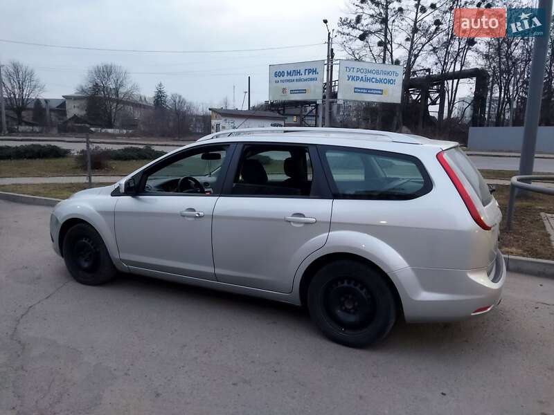Универсал Ford Focus 2008 в Бурштыне