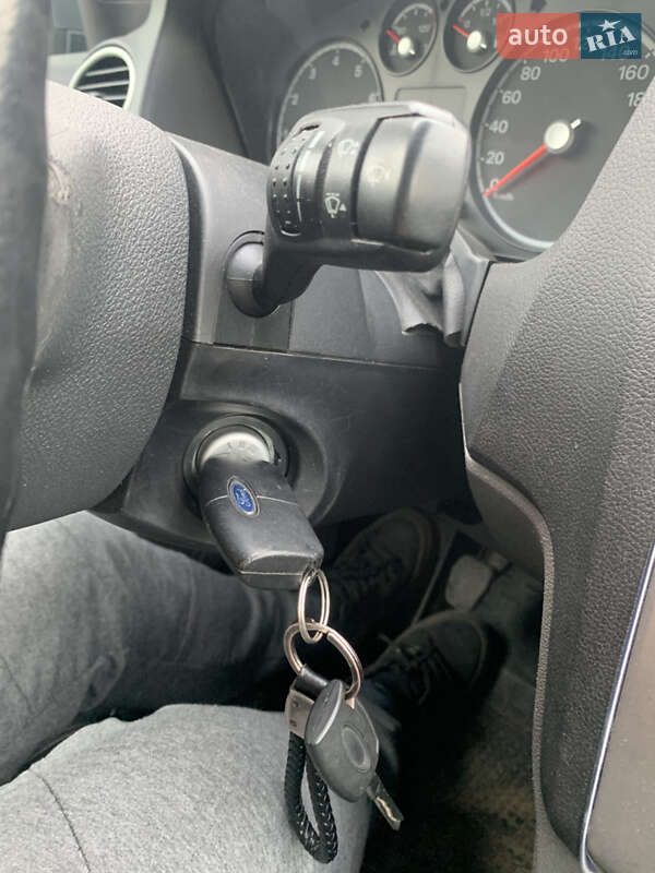 Хэтчбек Ford Focus 2008 в Хмельницком