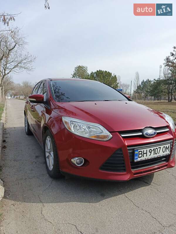 Седан Ford Focus 2013 в Николаеве фото 3 Седан Ford Focus 2013 в Николаеве