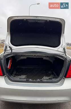 Седан Ford Focus 2010 в 