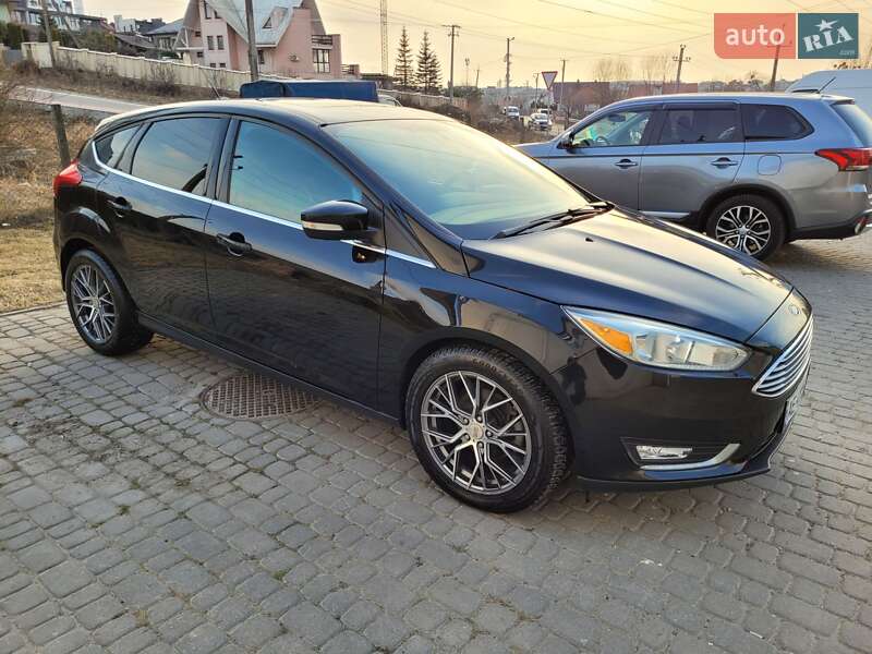 Хэтчбек Ford Focus 2016 в Львове