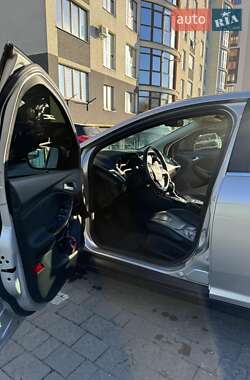 Хэтчбек Ford Focus 2017 в 