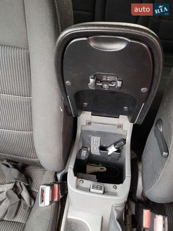 Універсал Ford Focus 2008 в Кілії фото 7 Універсал Ford Focus 2008 в Кілії