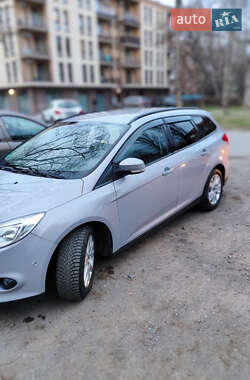 Универсал Ford Focus 2012 в 