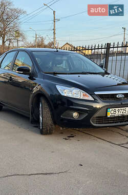 Хэтчбек Ford Focus 2011 в Чернигове