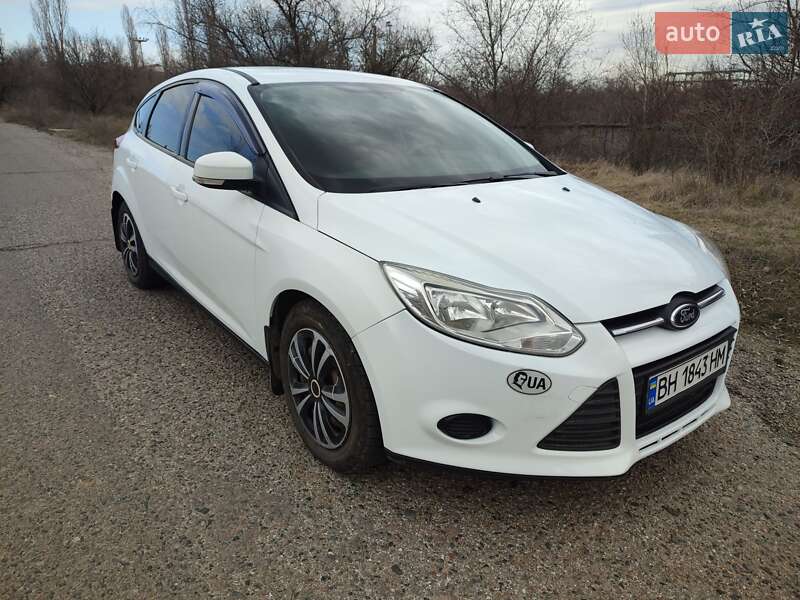 Хэтчбек Ford Focus 2014 в Черноморске
