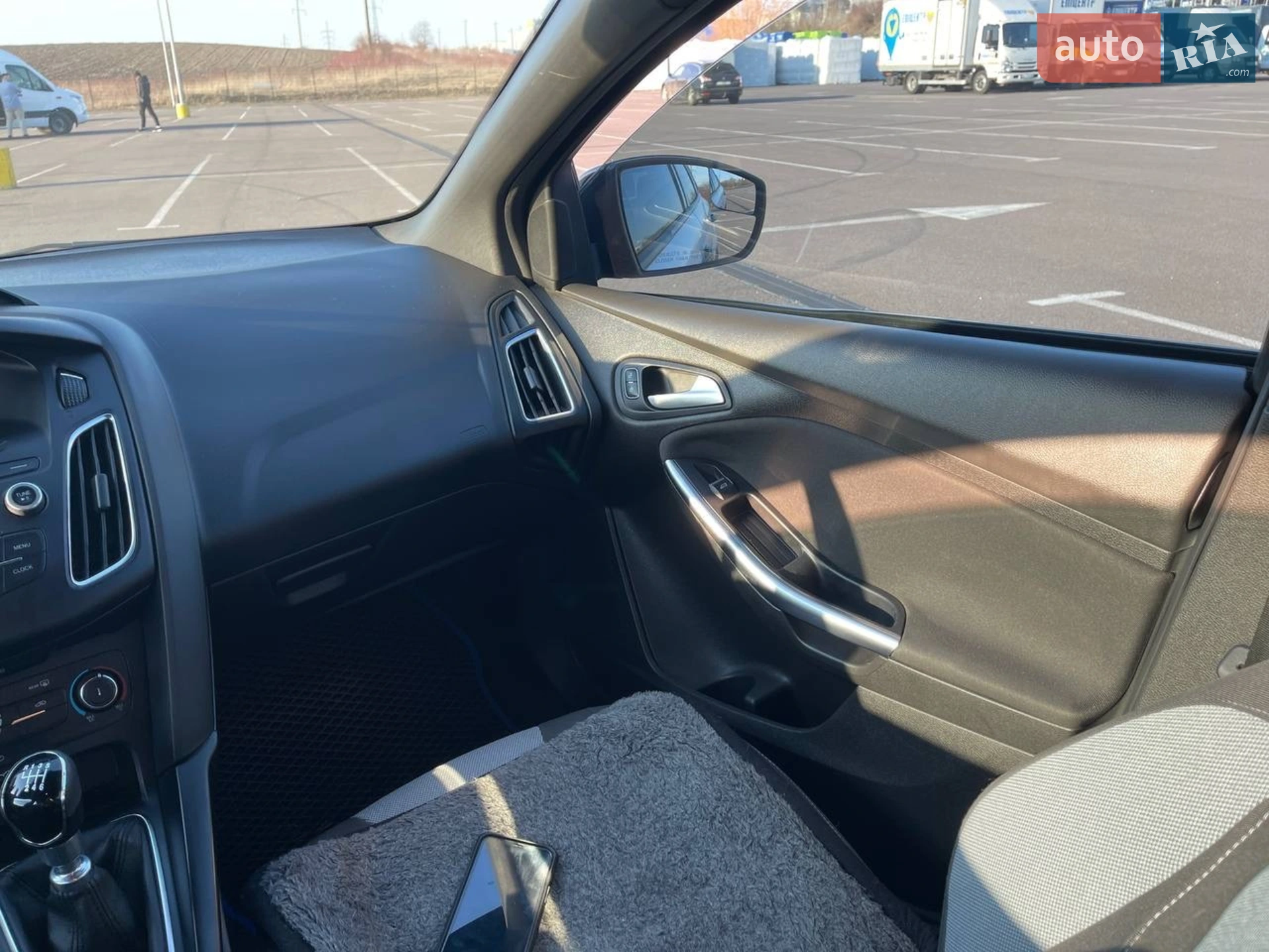2016 Ford Focus - мініатюра 9